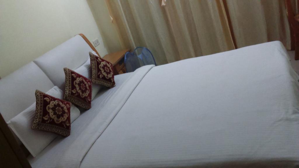 Ashiana Apartment Мумбай Стая снимка